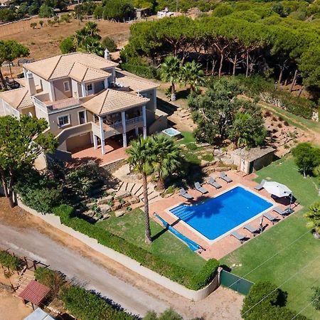 Luxuosa Moradia V5 Em Quarteira - Greice Homes Bagian luar foto