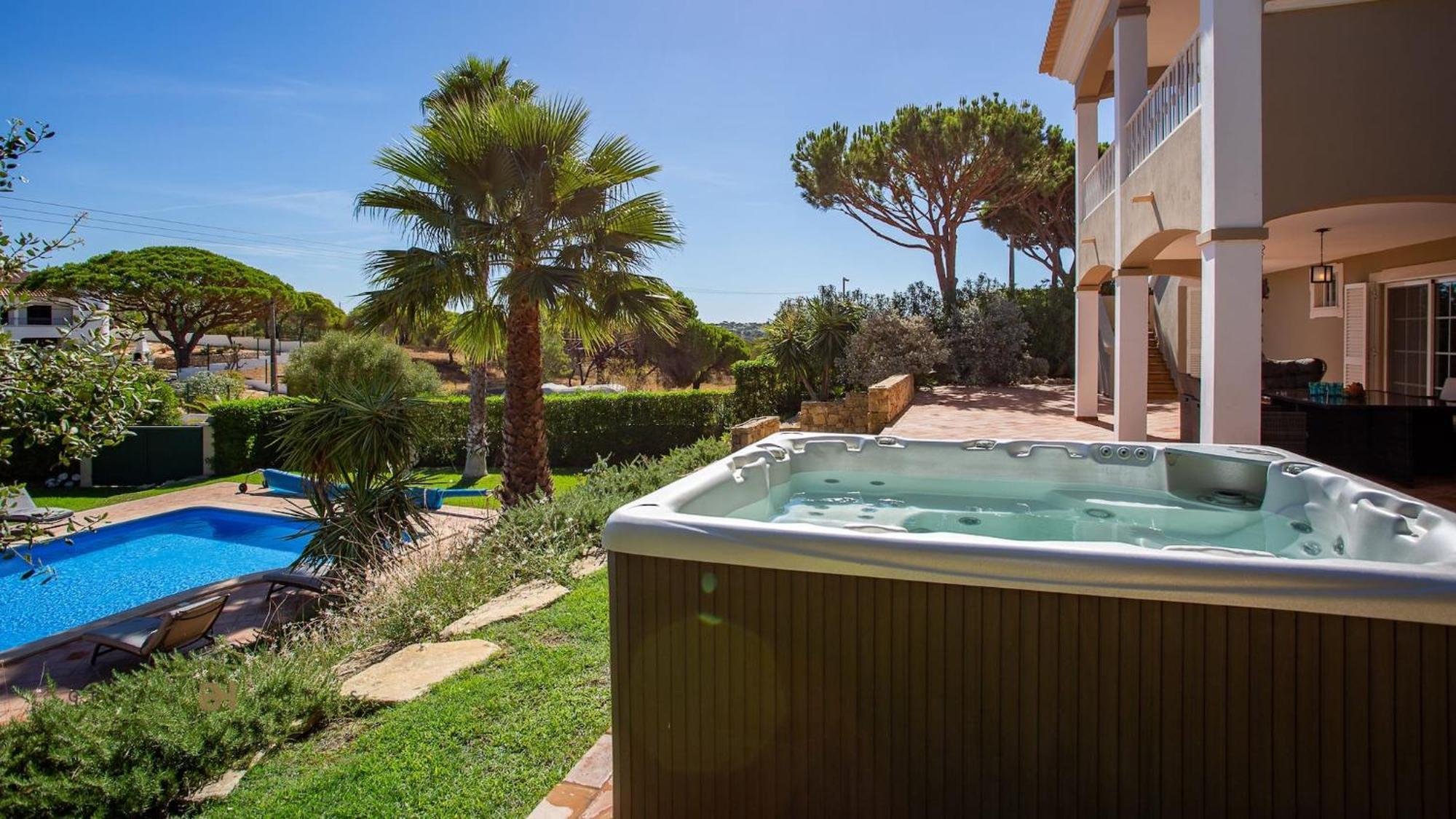 Luxuosa Moradia V5 Em Quarteira - Greice Homes Bagian luar foto