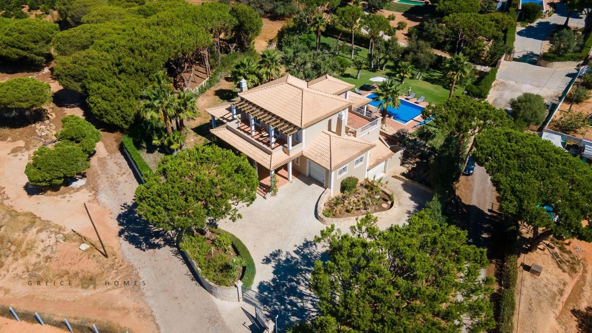 Luxuosa Moradia V5 Em Quarteira - Greice Homes Bagian luar foto