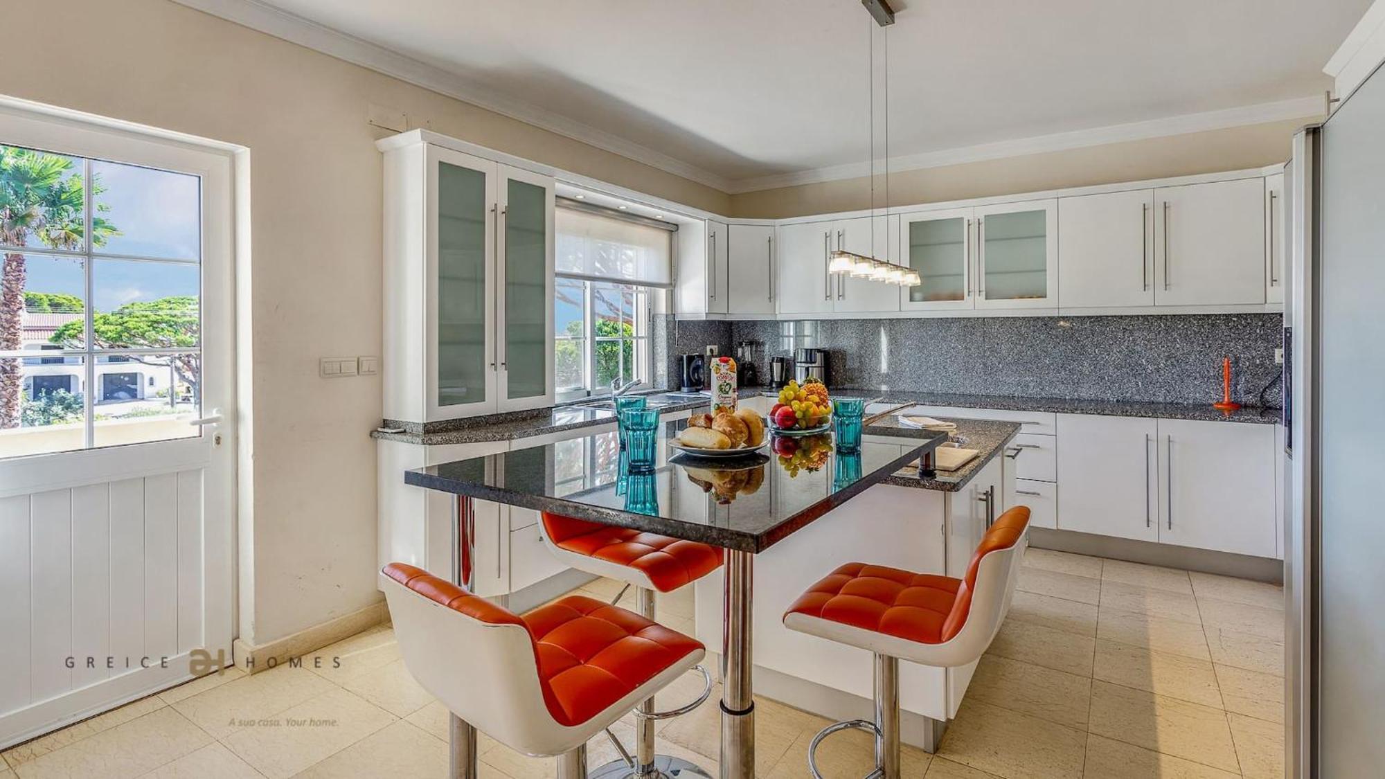 Luxuosa Moradia V5 Em Quarteira - Greice Homes Bagian luar foto